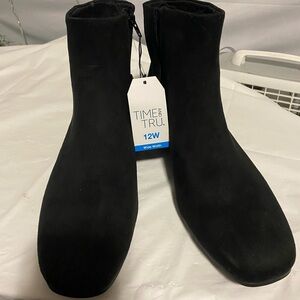 Time and Tru Elegant Black Boots